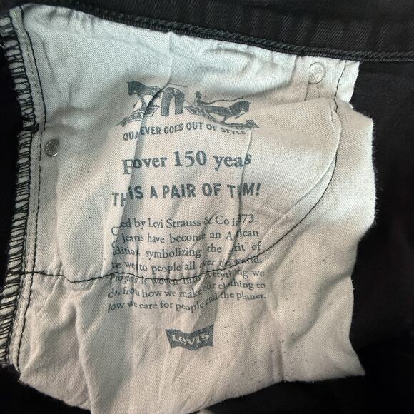 Levi’s 505 Black Denim Jeans W38 L32 | Classic Straight Leg | Water‑Less Finish - Picture 4 of 9